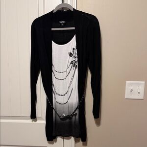 Apt. 9 Black and White Short Sleeve Top